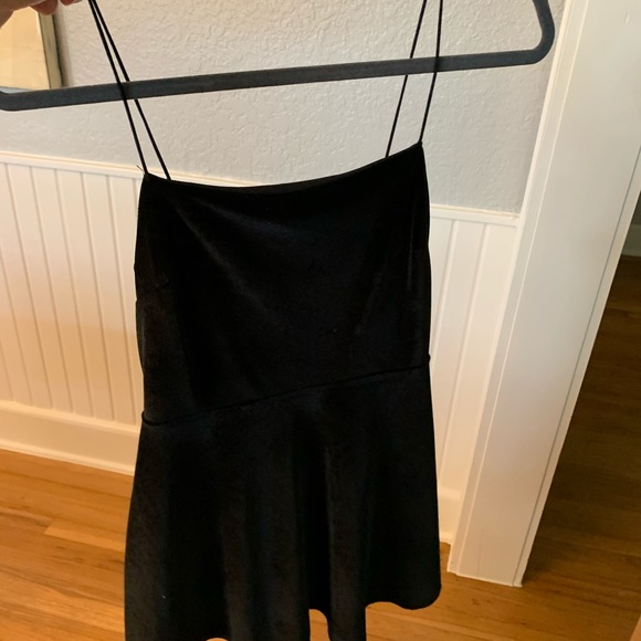 Urban outfitters black velvet dress - Picture 3 of 4